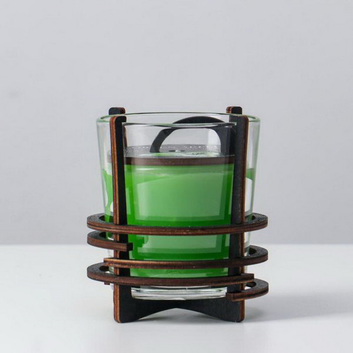 Арома свеча Green Apple Арома свеча Green Apple