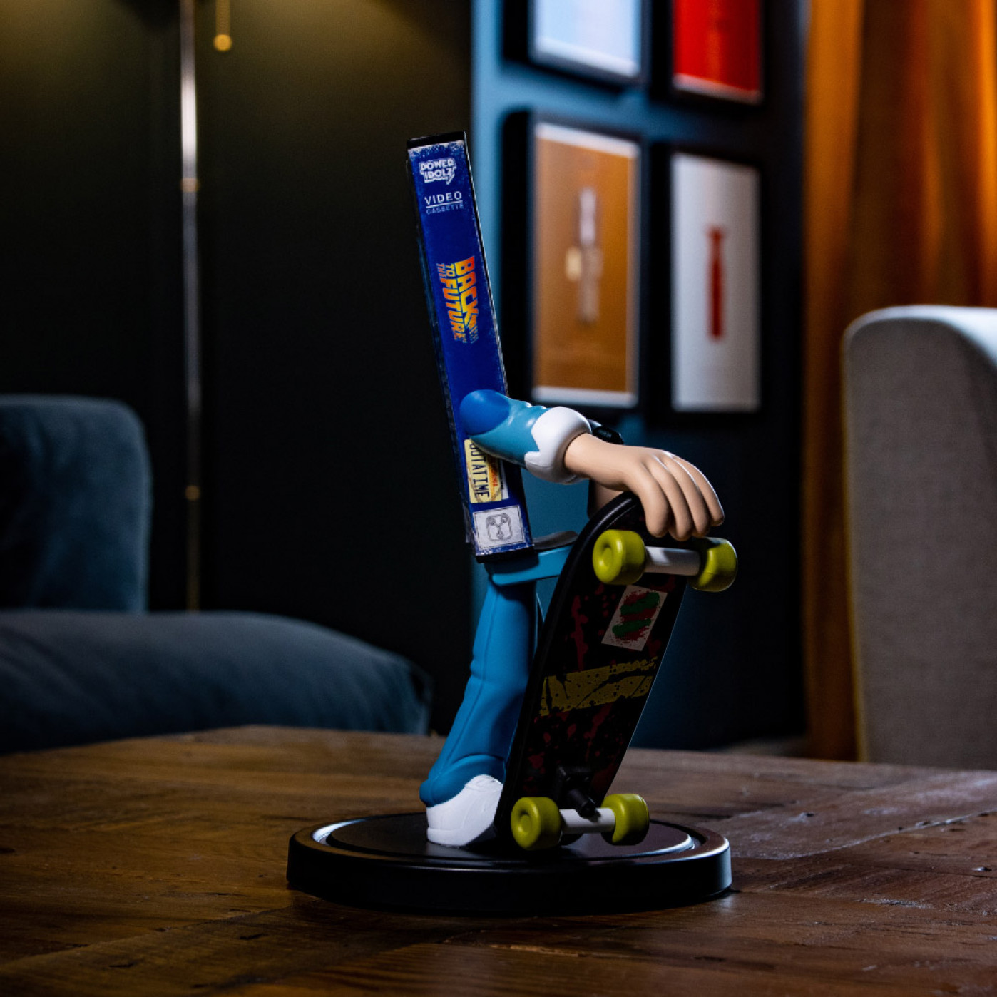 Беспроводное зарядное устройство Power Idolz Назад в будущее