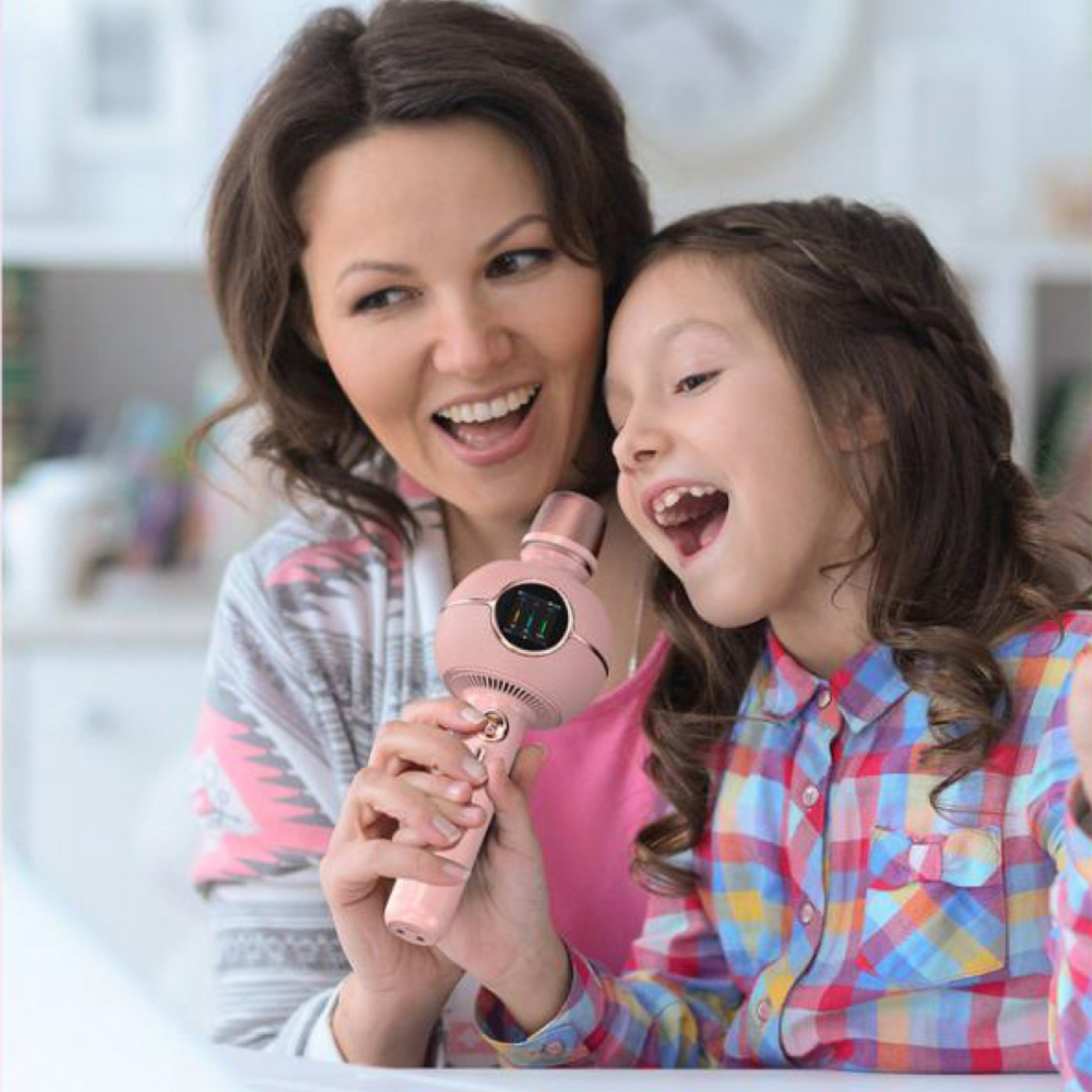 Караоке-микрофон с динамиком Divoom StarSpark