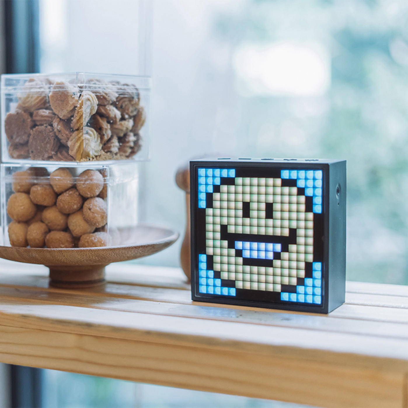 Портативная колонка Divoom Timebox-Evo, чёрная