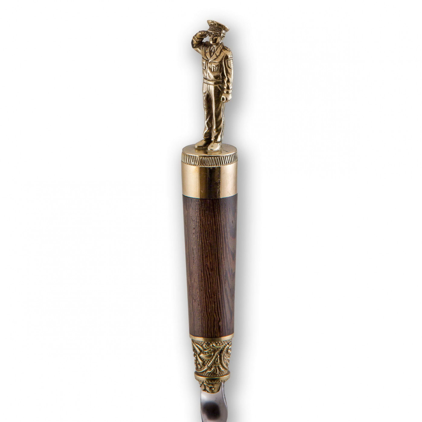 Шампур "Младший офицер" в колчане  из натуральной кожи с деревянной ручкой (венге) и фигуркой из латуни