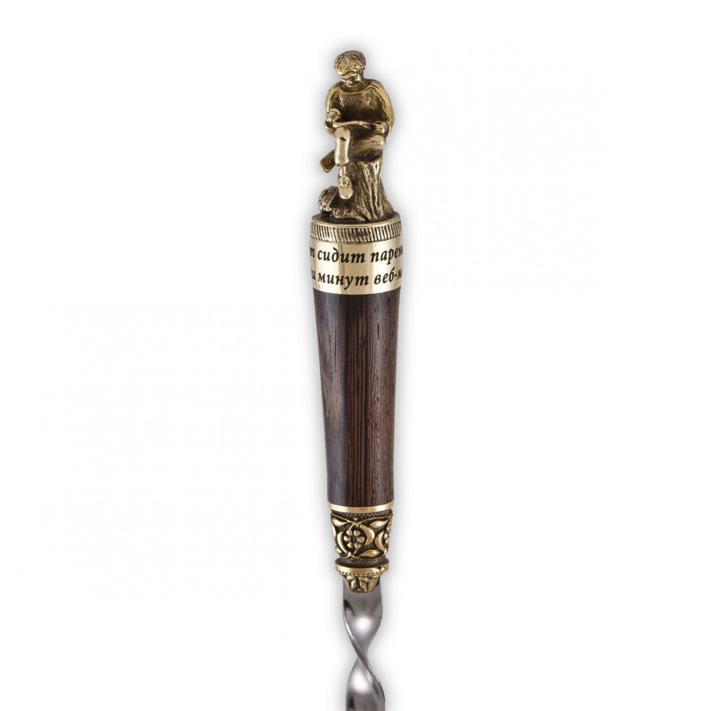 Набор шампуров "Семья"  в колчане из натуральной кожи с деревянными ручками (венге) и фигурками из латуни, 3 шампура