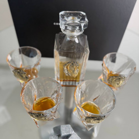 Набор для виски Лошадь в подарочной коробке-2 Набор для виски Лошадь в подарочной коробке-2