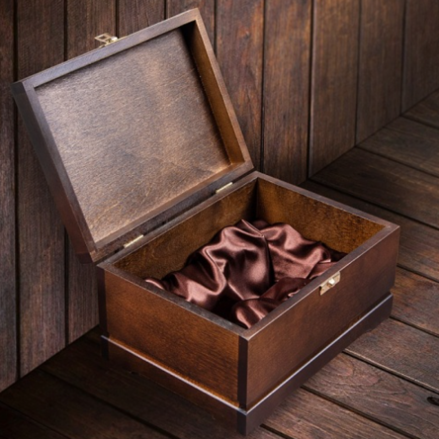 Набор из 2-х бокалов для виски Лошадь в шкатулке из массива Набор из 2-х бокалов для виски Лошадь в шкатулке из массива