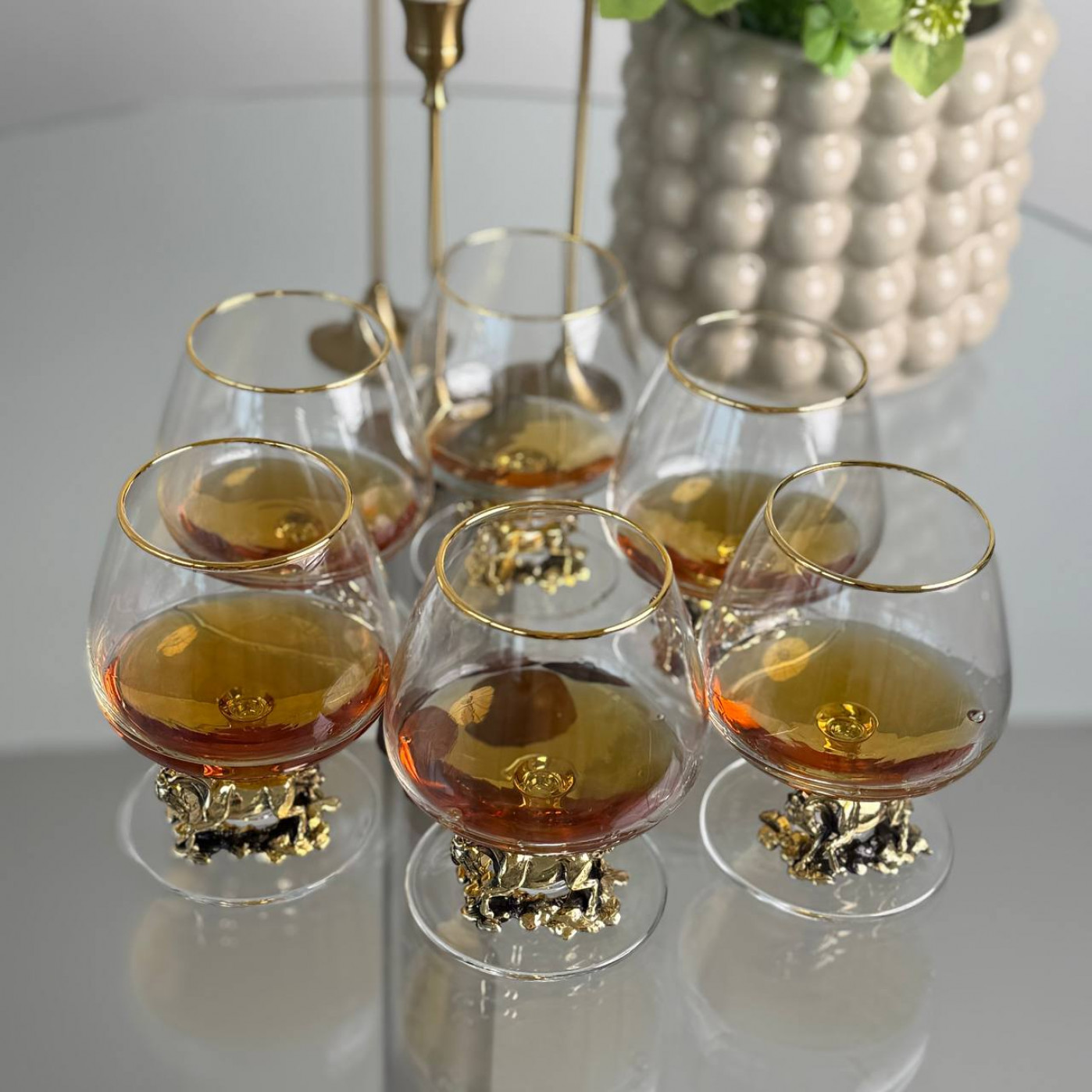 Набор из 6 бокалов для коньяка Лошадь в деревянной шкатулке Набор из 6 бокалов для коньяка Лошадь в деревянной шкатулке