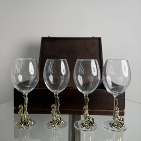 Набор из 4-х бокалов для вина Лошадь-2 Набор из 4-х бокалов для вина Лошадь-2