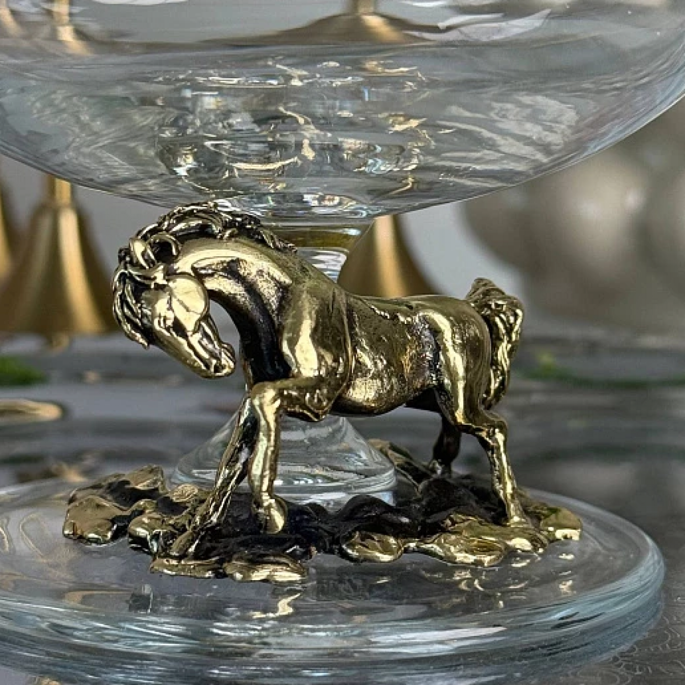 Бокал для коньяка Лошадь в черной подарочной коробке