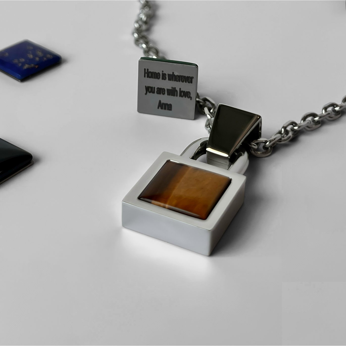 HI-TECH Мужская подвеска Lock Решимость