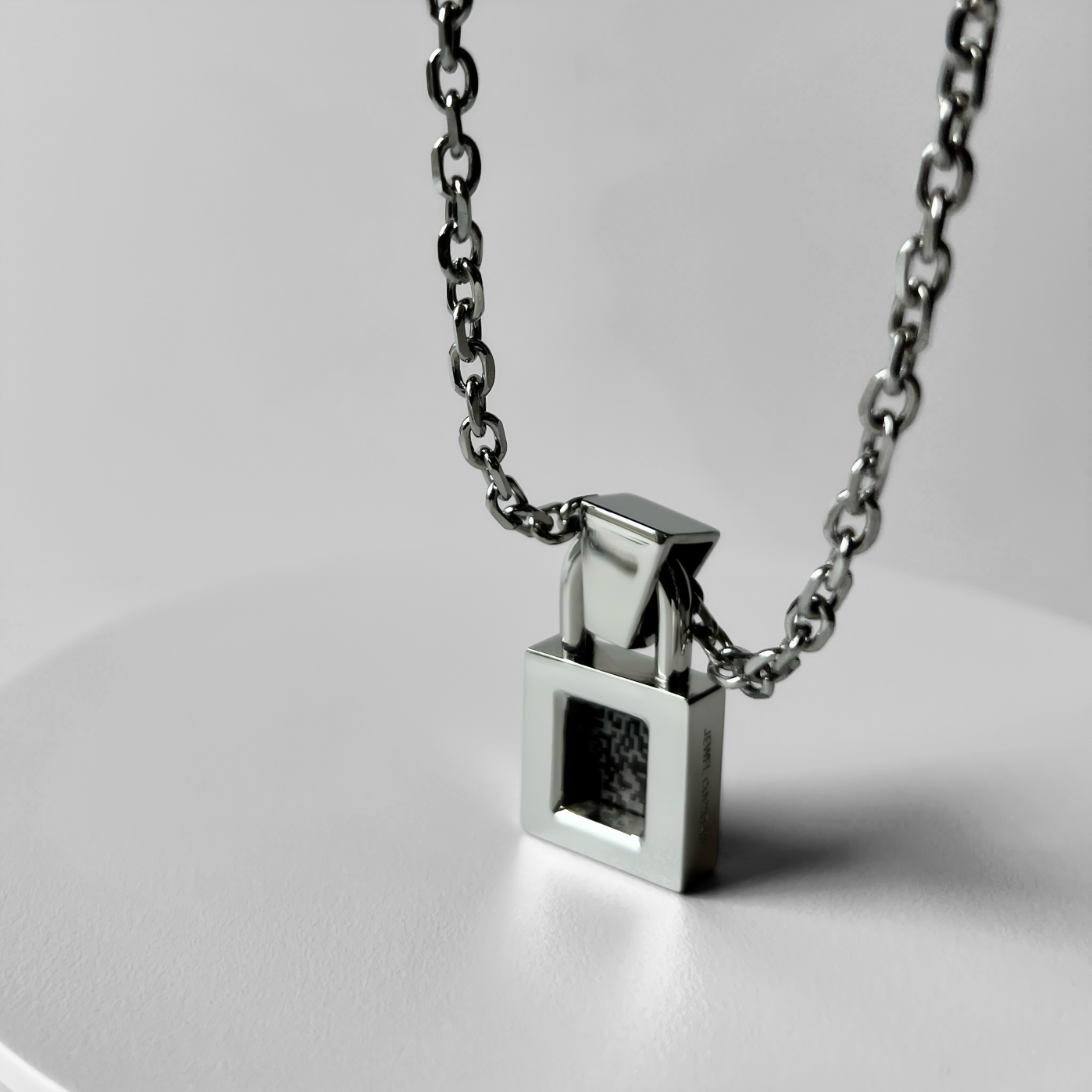 HI-TECH Мужская подвеска Lock Решимость