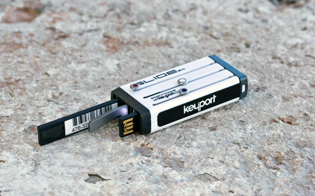 Keyport Slide - универсальная ключница