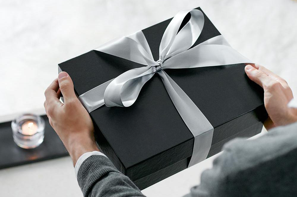 35 необычных подарков на Новый год, которые можно сделать своими руками